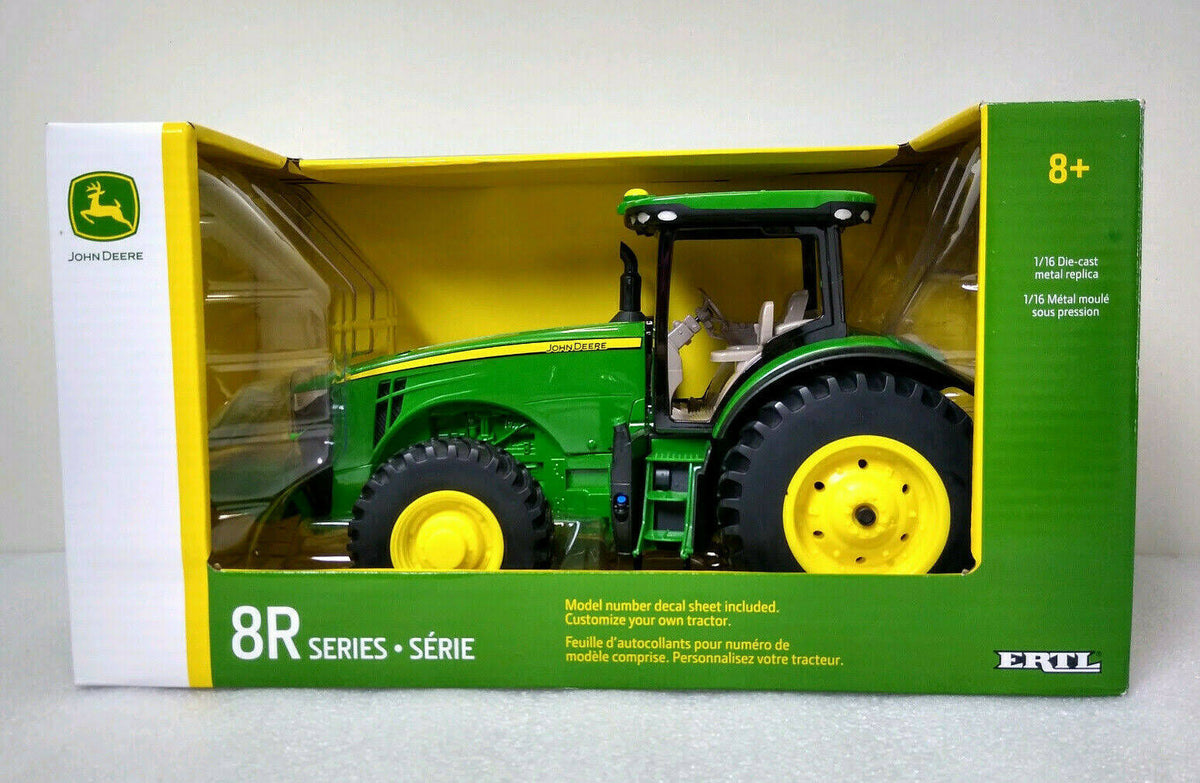 1/16 Scale 8R Tractor Z6558