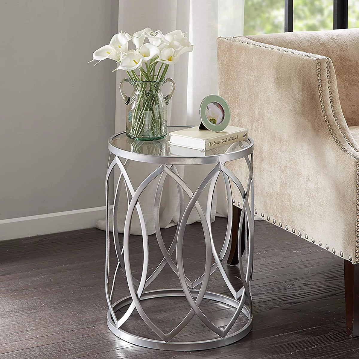 Glass Top Round Accent Table L74173