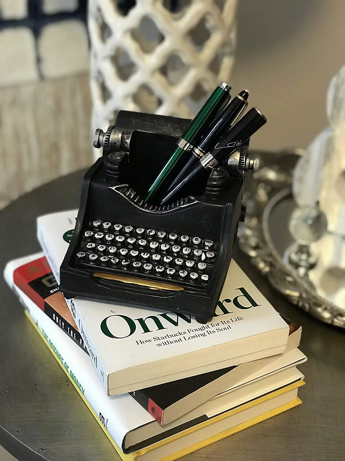 Vintage Typewriter Pencil Holder W9772