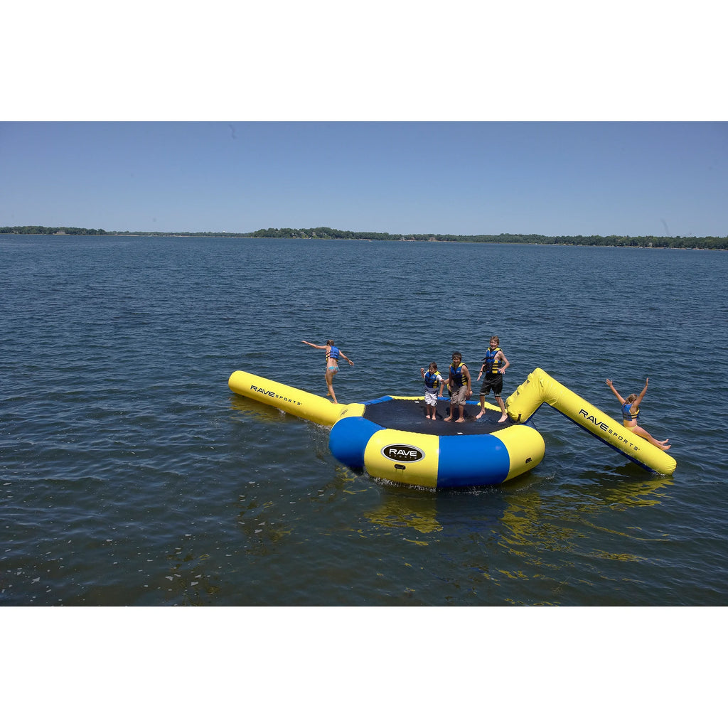 Bongo 13 Water Bouncer with Small Slide and Small Log M351