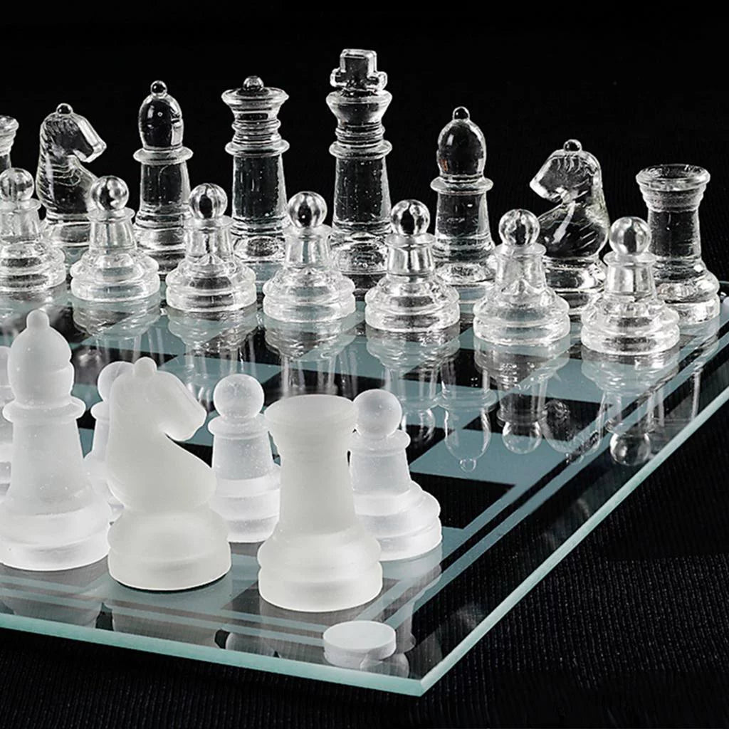 Solid Glass Chess Pieces with Padded Bottom Crystal Chess Board Play Set - 20x20cm M919361