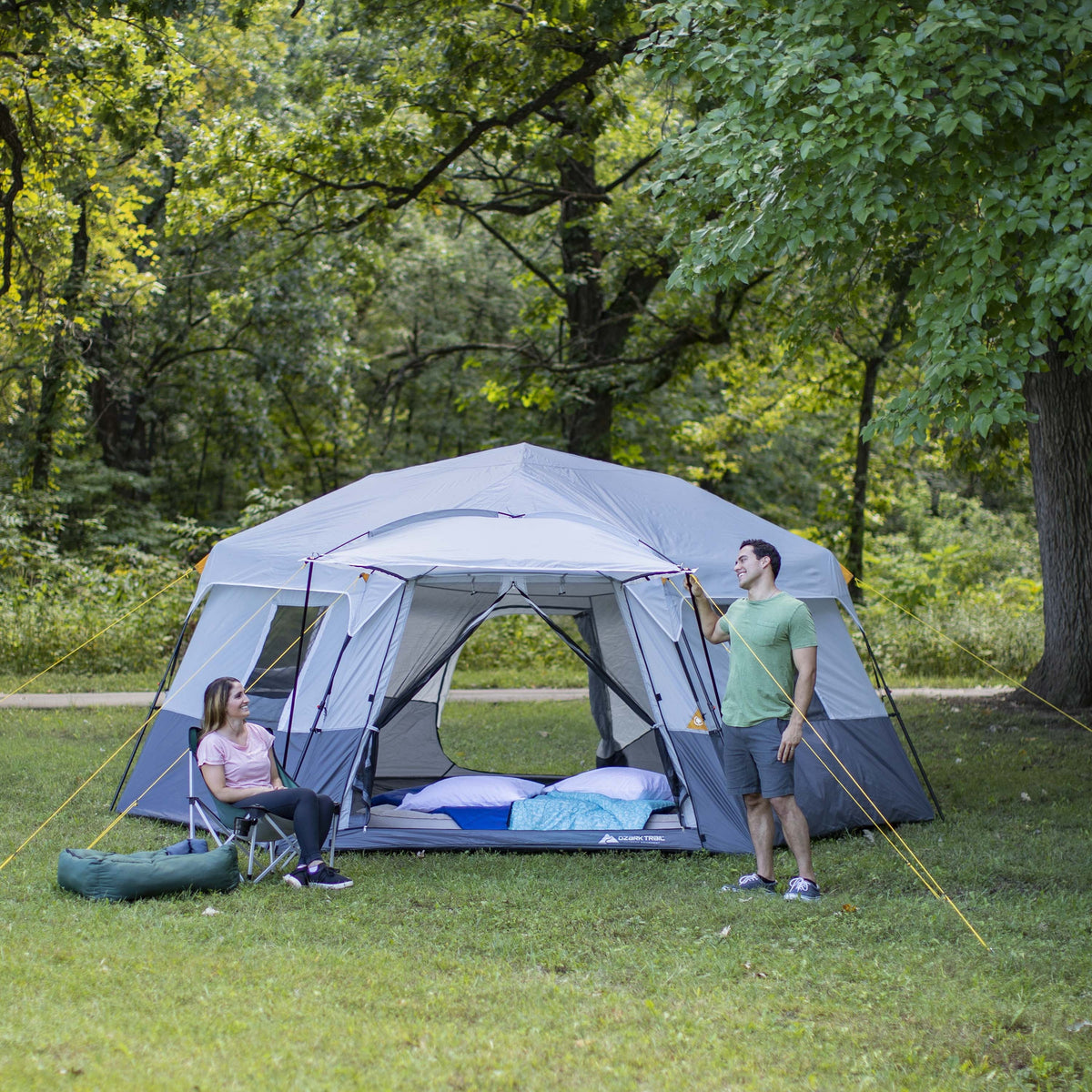 17' x 15' 11 Person Hexagon Cabin Tent N985