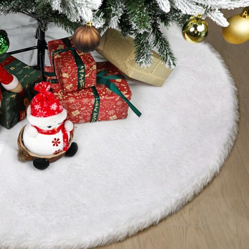 48 Inch White Faux Fur Christmas Tree Skirt D576