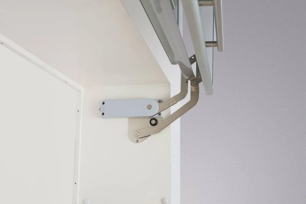 Silver Vertical Swing Up Arm Set M9318
